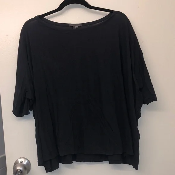 Vince Short Sleeve Navy Tshirt - Picture 1 of 2